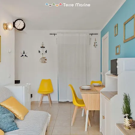 Eco Nella Roccia Vernazza